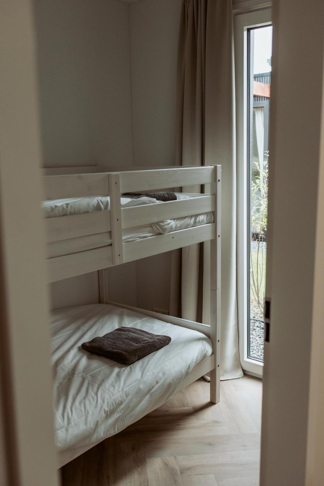 Luxe Lodge 'Bold' Nabij Bos En Veluwemeer - 4 Pers 에르멜로 외부 사진