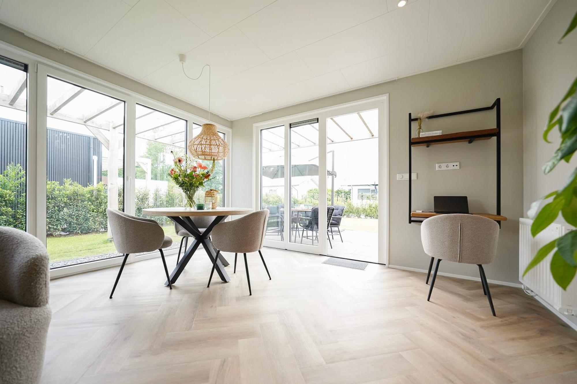 Luxe Lodge 'Bold' Nabij Bos En Veluwemeer - 4 Pers 에르멜로 외부 사진